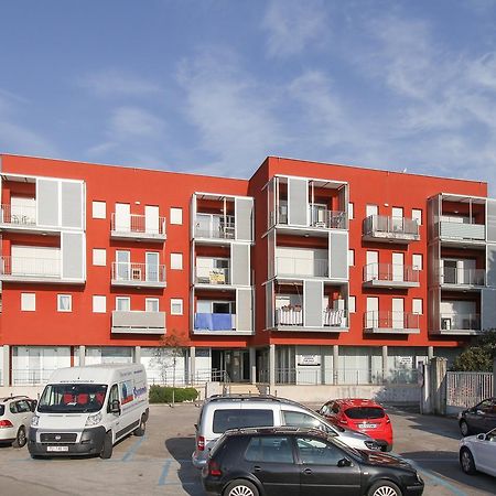 Apartment Sunset Colours Umag Exterior photo