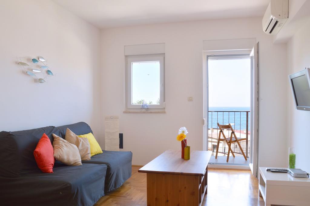 Apartment Sunset Colours Umag Room photo