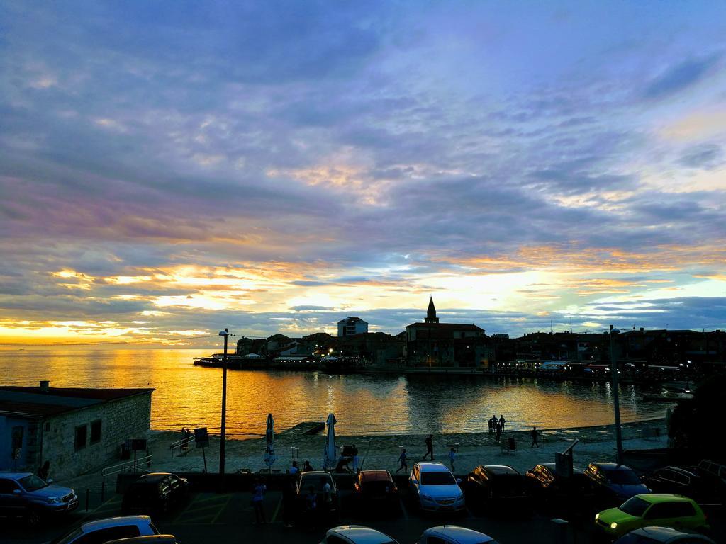 Apartment Sunset Colours Umag Exterior photo